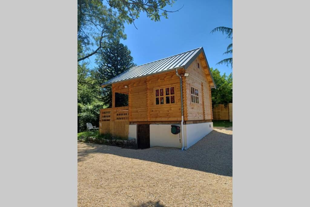Chalet L'oree Des Bois , Detente Et Calme . Mesigny